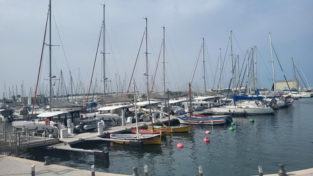 Adorable Petit Avec Magnifique Vue Sur Le Port De * Canet-en-Roussillon
